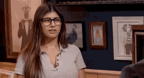 mia khalifa gif|Miakhalifa GIFs 